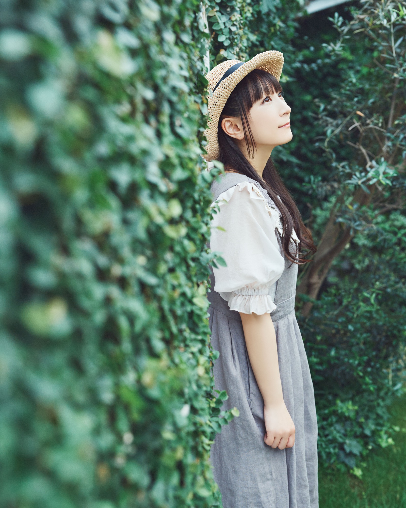 最近雇ったメイドが怪しい